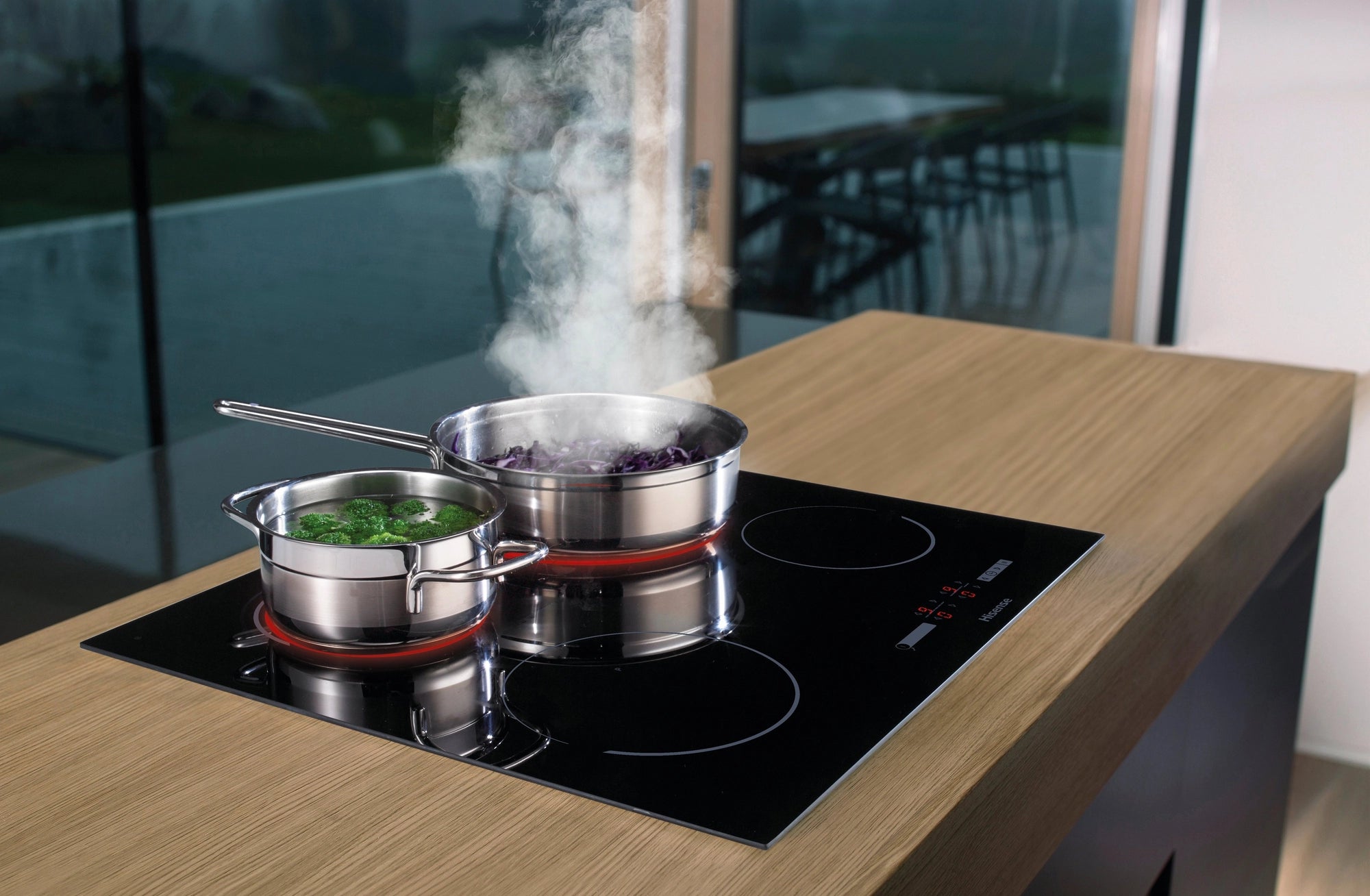 Hisense E6431C 59.5cm Ceramic Hob - Black
