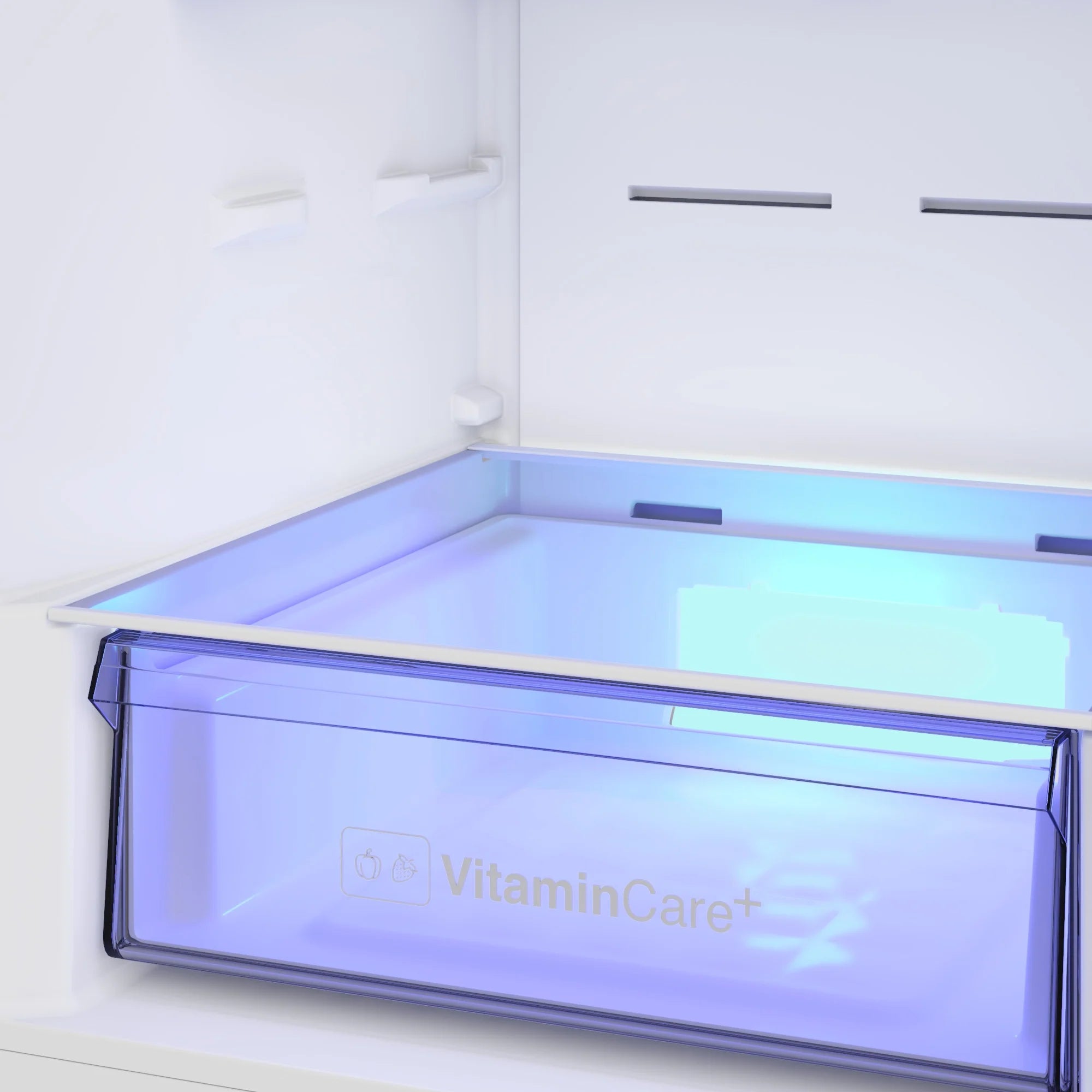 Blomberg KND24075V VitaminCare+ 59.5cm 70/30 Frost Free Fridge Freezer - White