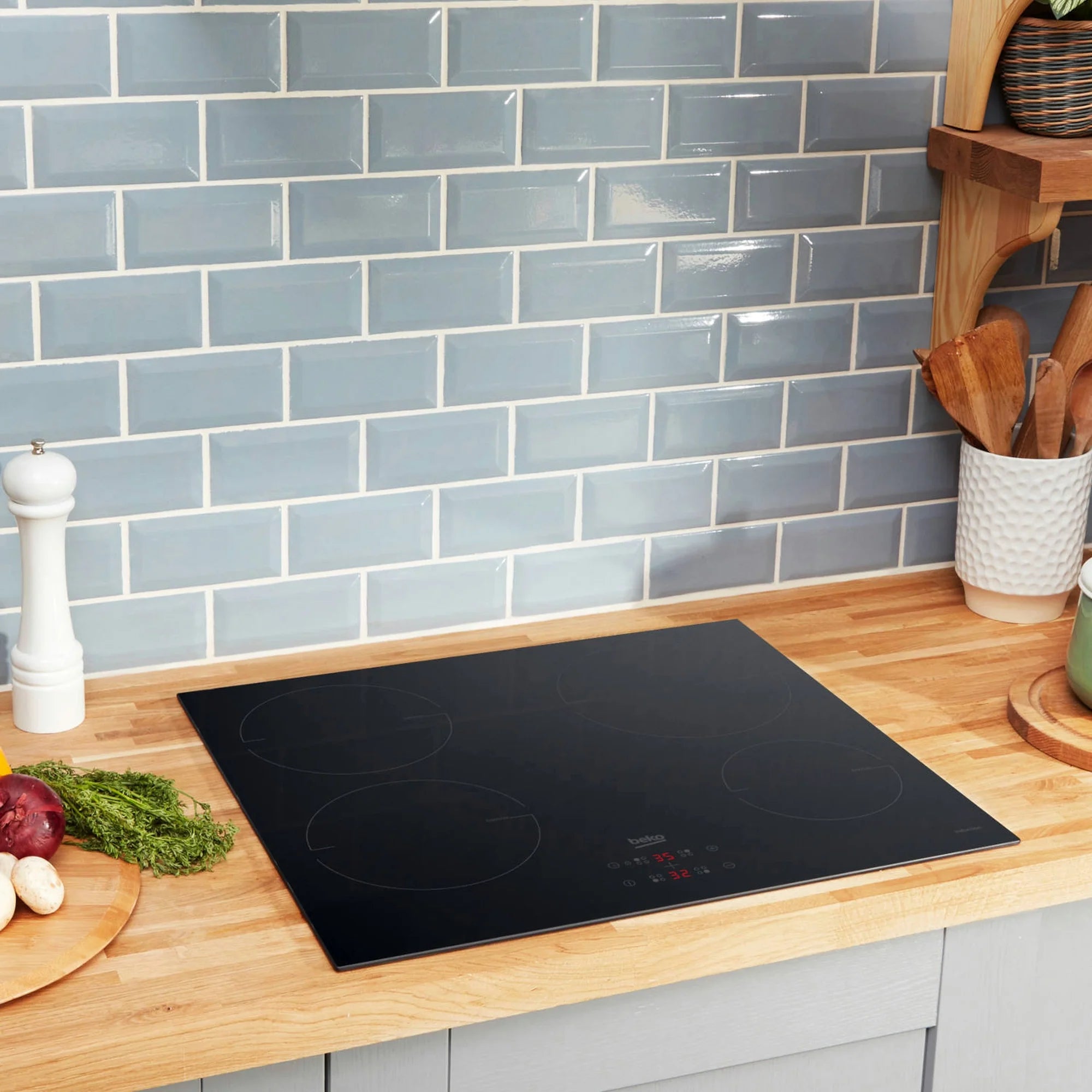 Beko CIHYI21B 58cm 4 Zone Induction Hob - Black