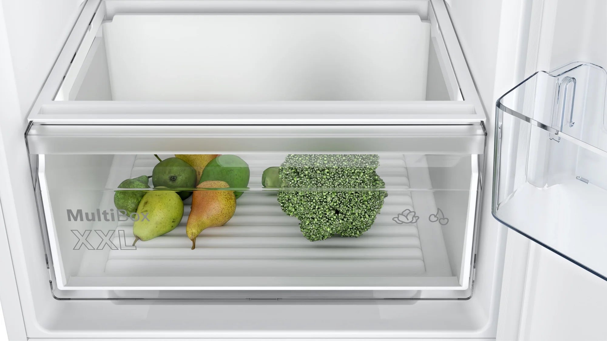 Bosch KIN85NSE0G 54.1cm 50/50 Integrated Frost Free Fridge Freezer