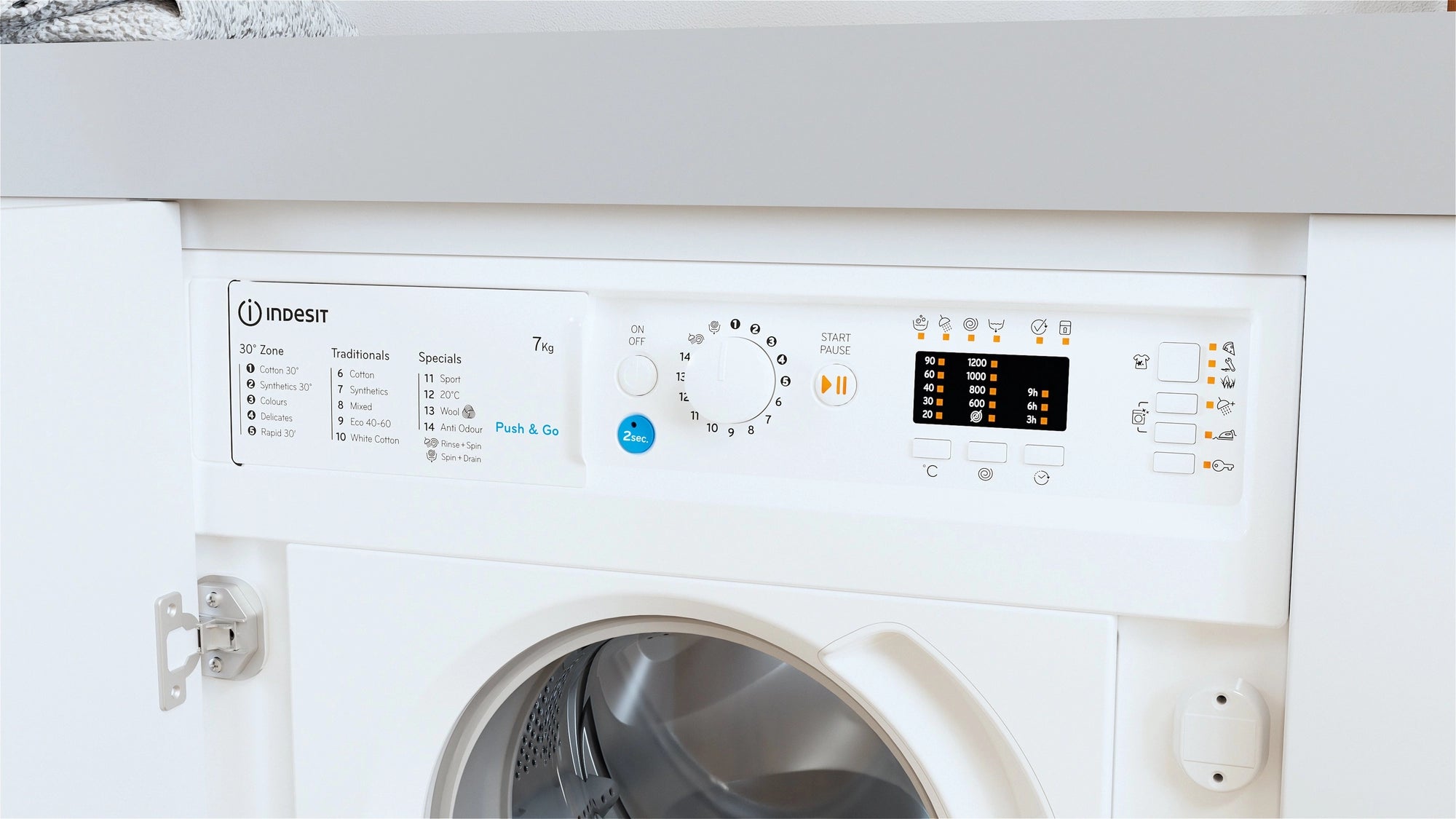 Indesit BIWMIL71252UKN 7kg 1200 Spin Integrated Washing Machine - White
