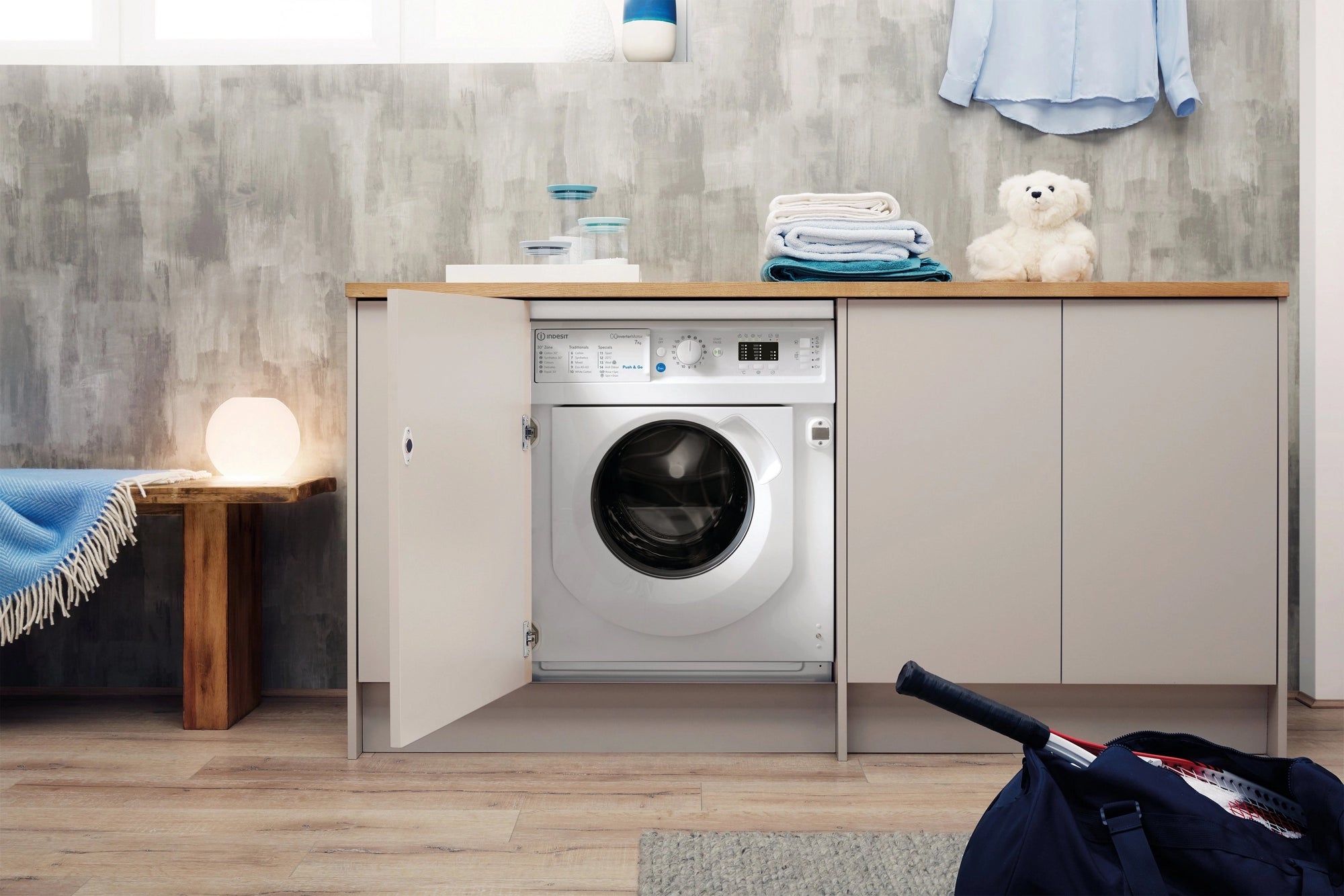 Indesit BIWMIL71252UKN 7kg 1200 Spin Integrated Washing Machine - White