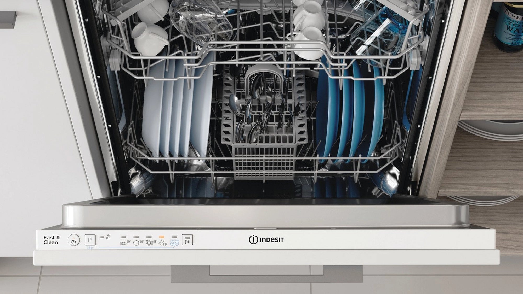 Indesit D2IHL326UK Full Size Integrated Dishwasher - White- 14 Place Settings