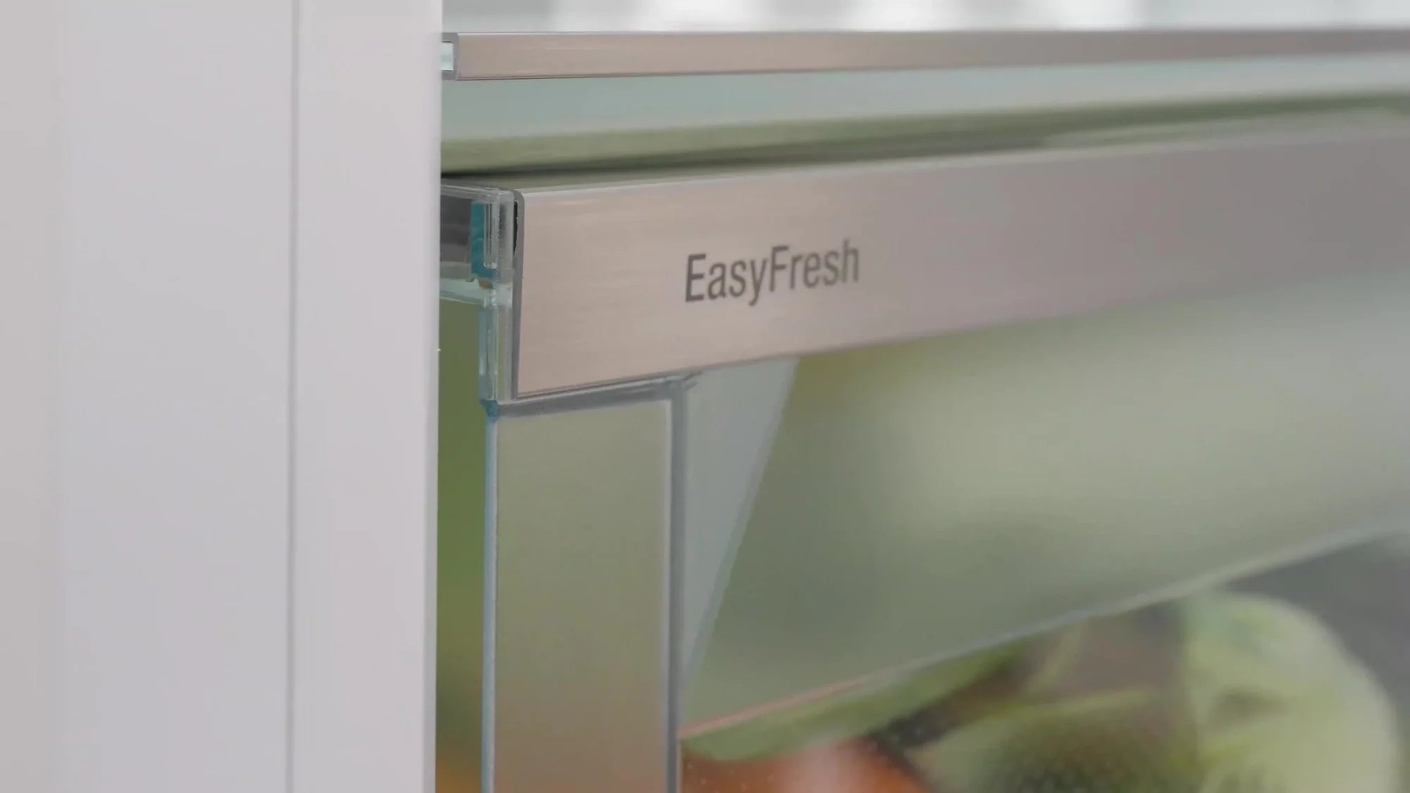 Liebherr CNSDC5203 60cm 60/40 Frost Free Fridge Freezer with EasyFresh - Silver Steel