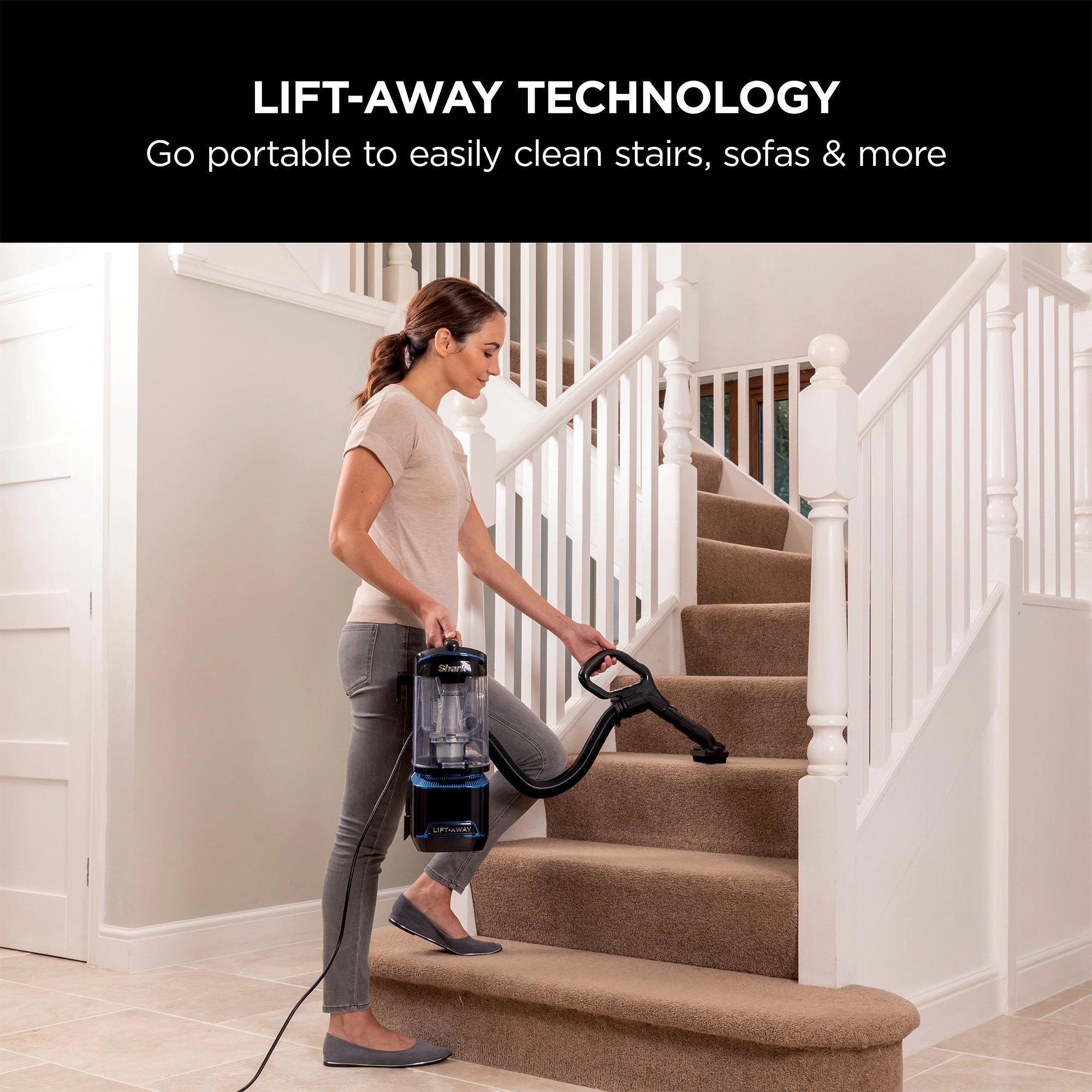 Shark NV602UK Lift-Away Upright Vacuum Cleaner - Blue