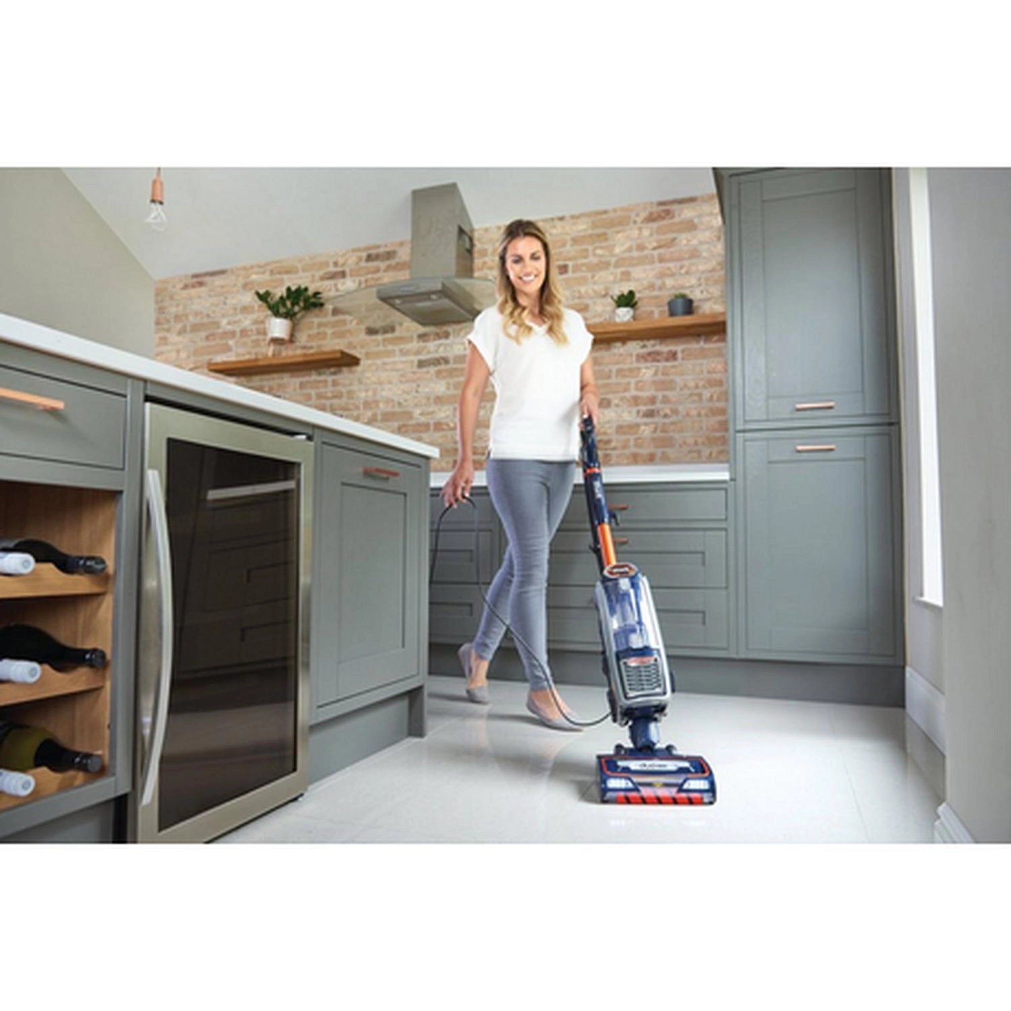 Shark NZ801UKT Anti Hair Wrap Upright Vacuum Cleaner - Blue - With Home and Car Cleaning Kit