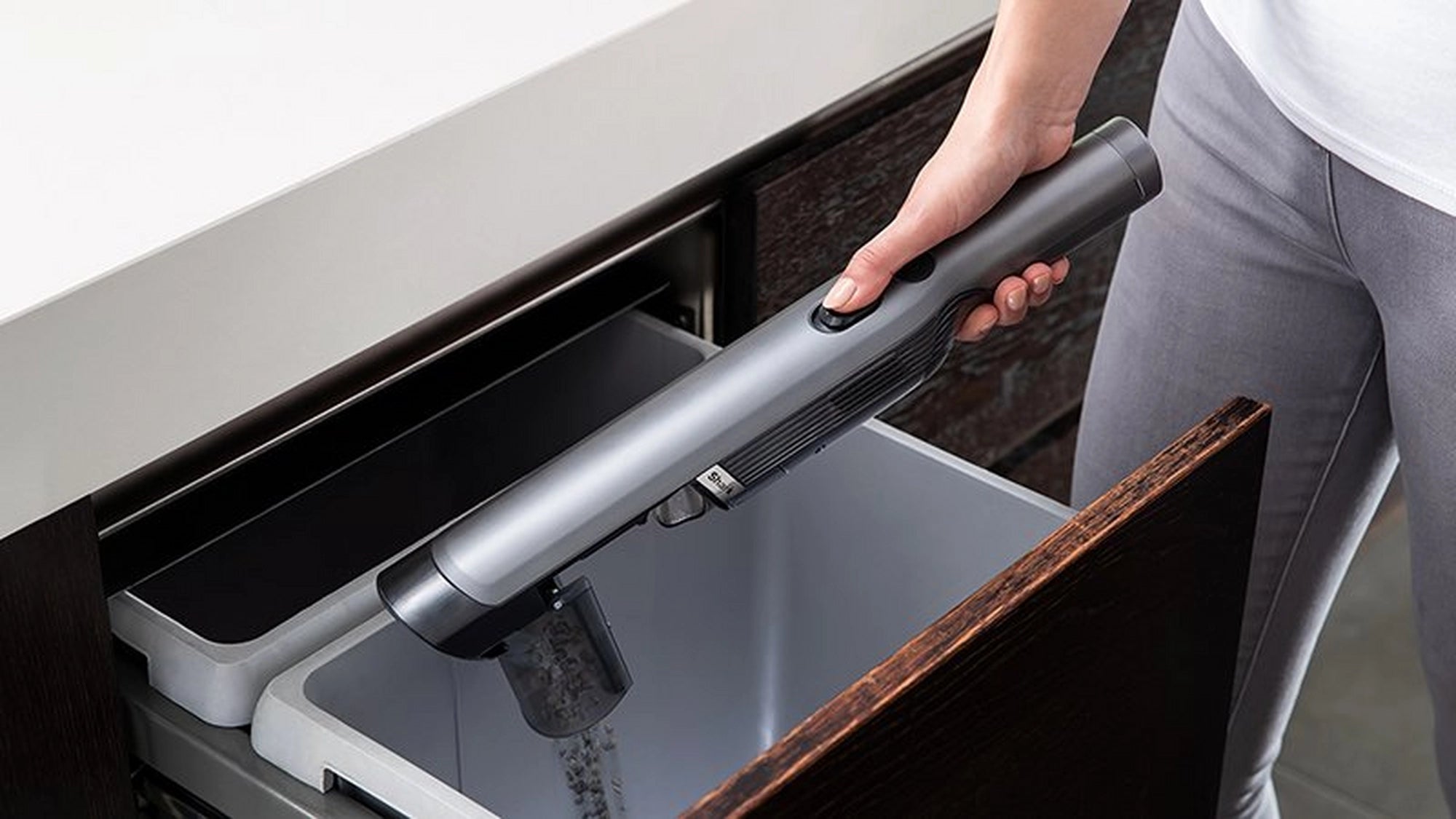 Shark WV200UK Cordless HandHeld Vacuum Cleaner (Single Battery) - Shark Steel Grey