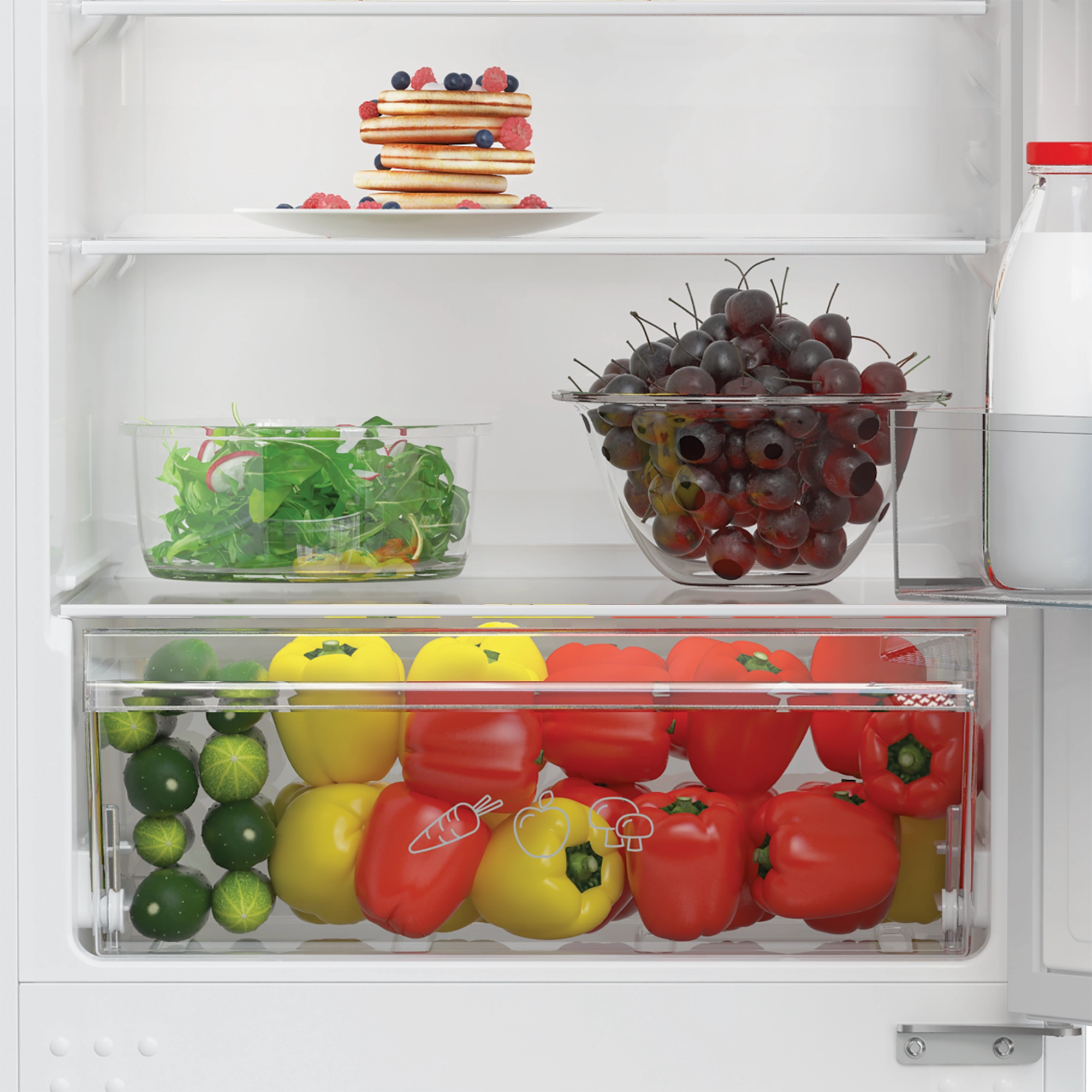 Zenith ZICSD455 54cm 50/50 Integrated Manual Fridge Freezer