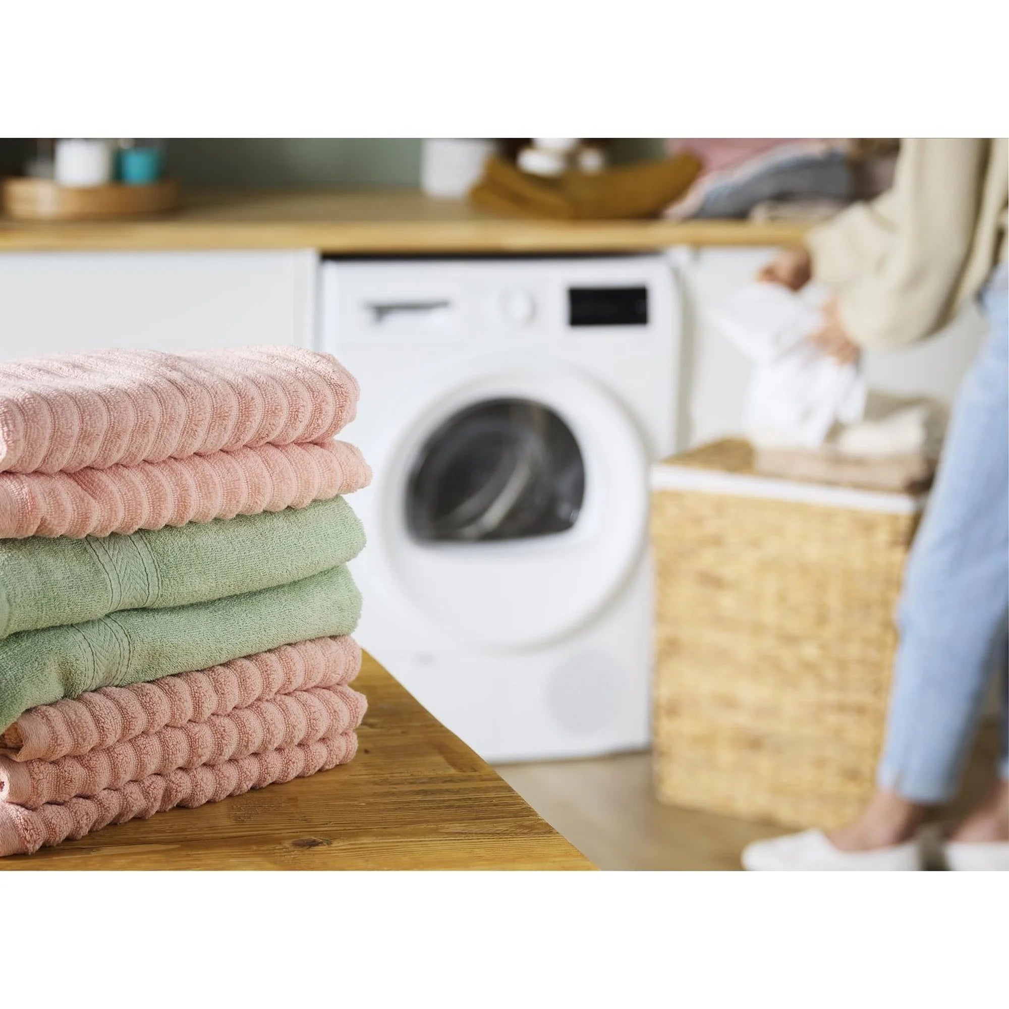 Bosch WTH85225GB 8kg Heat Pump Tumble Dryer - White