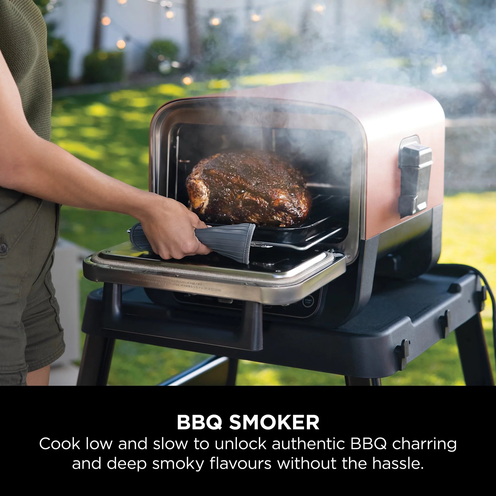 Ninja OO101UK Ninja Woodfire Outdoor Oven- Artisan Pizza Maker and BBQ Smoker - Terracotta/Steel