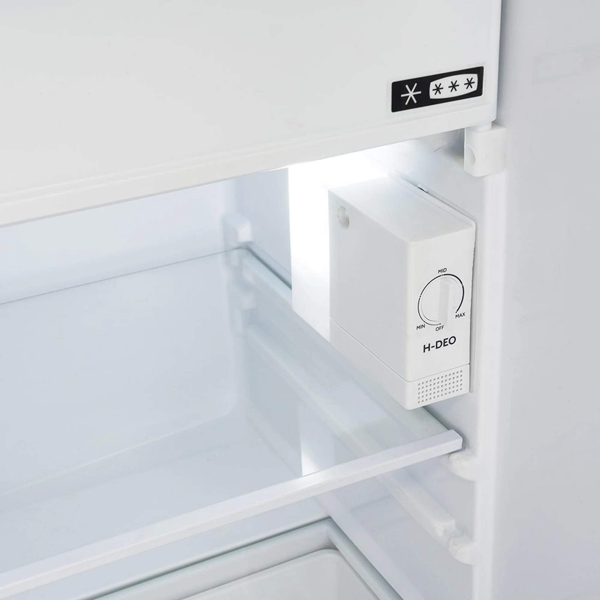 Sensis RFUCF01F54EW 54.8cm Undercounter Fridge with Icebox - White