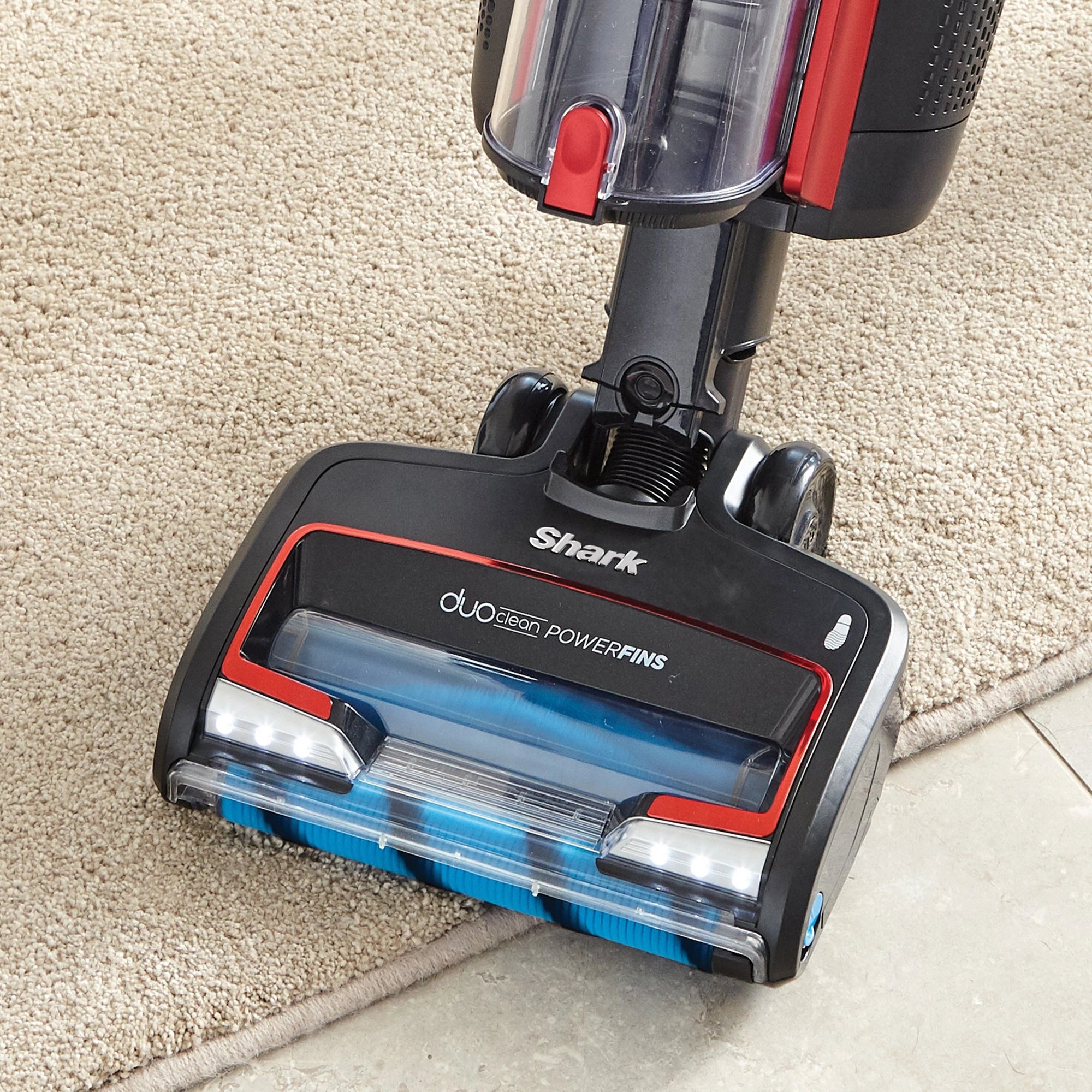 Shark ICZ300UK Anti Hair Wrap Cordless Upright Vacuum Cleaner with PowerFins & Powered Lift-Away - 60 Minute Run Time - Red